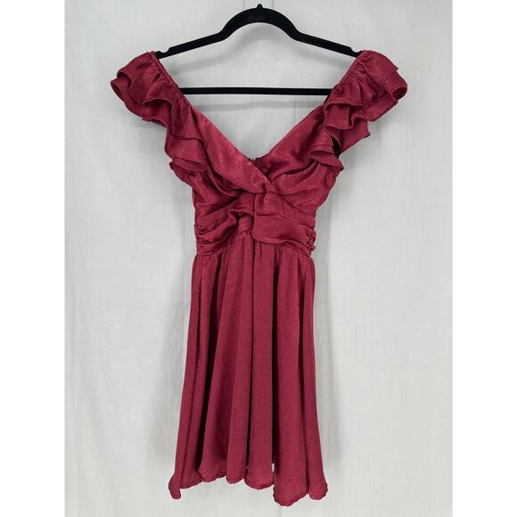 Altard State Dress Womens XS Red Mini Ruffle Party Event V Neck Satin Flowy - Picture 5 of 7